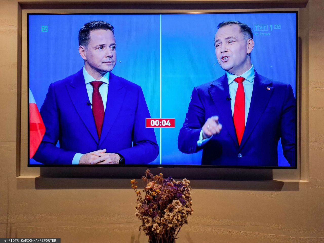 Kto lepiej zadba o interesy Polski za granicą? Jest najnowszy sondaż