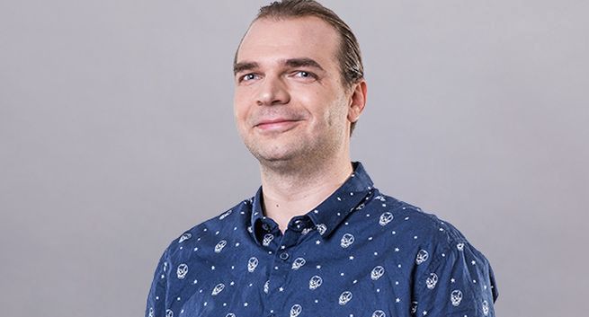 Michał Adamski za Damiana Michałowskiego współprowadzącym pasmo „Uważam Zet”