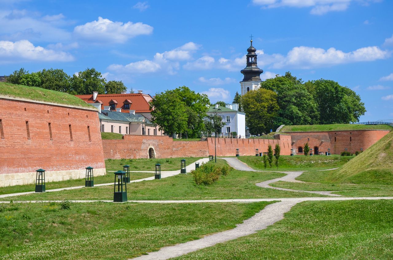 Zamojskie fortyfikacje. Jak zostały zburzone i odbudowane