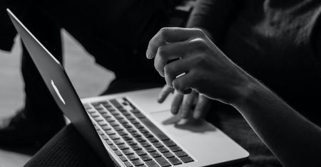 Uczniowie w szoku. Pornografia na zdalnej religii w Polsce