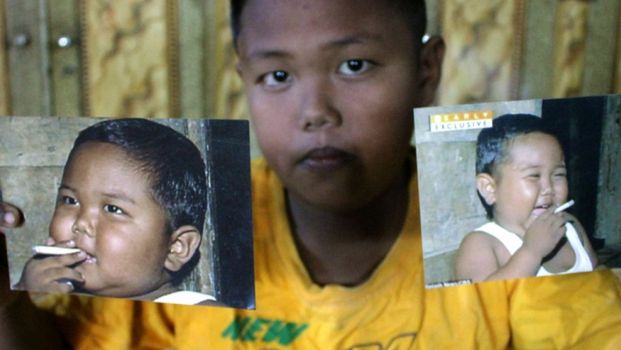 Aldi w wieku dwóch lat wypalał 40 papierosów dziennie