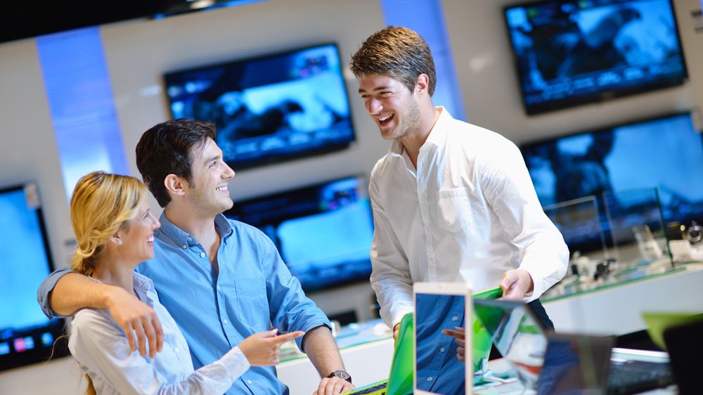 Sprzęt elektroniczny w Polsce może wkrótce zdrożeć. Wszystko przez dolara 1