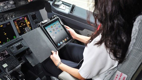 iPad 2 zastąpi mapy lotnicze w samolotach! 1
