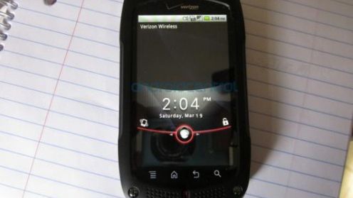 Casio C771 G'zOne - pancerny smartfon z Androidem 2.2 1