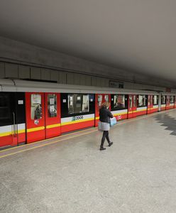 Warszawa. Wypadek w metrze. Zamknięte stacje