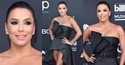 Eva Longoria walczy o uwagę w sukience (?) eksponującej majtki