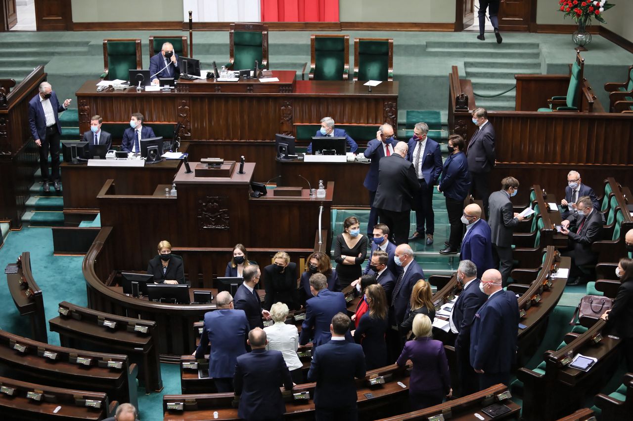 Wojciech Wybranowski: "polityczna rozpierducha jest zdecydowanie ważniejsza niż zdrowie Polaków"