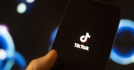 Dlaczego Komisja Europejska chce zablokować nową aplikację Tik Toka?