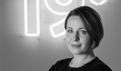 Karolina Niegłos w dziale kreacji agencji 19 Południk