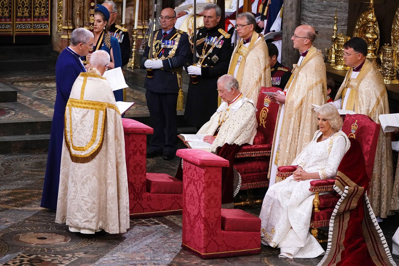 Królowa Camilla podczas koronacji 
