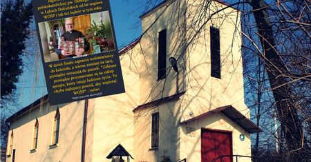Podkarpacie. W tej wsi ksiądz odprawia mszę z serduszkiem WOŚP na ornacie