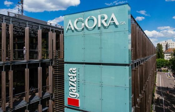 Przejęcie kontroli nad Eurozetem da Agorze 45 mln zł zysku