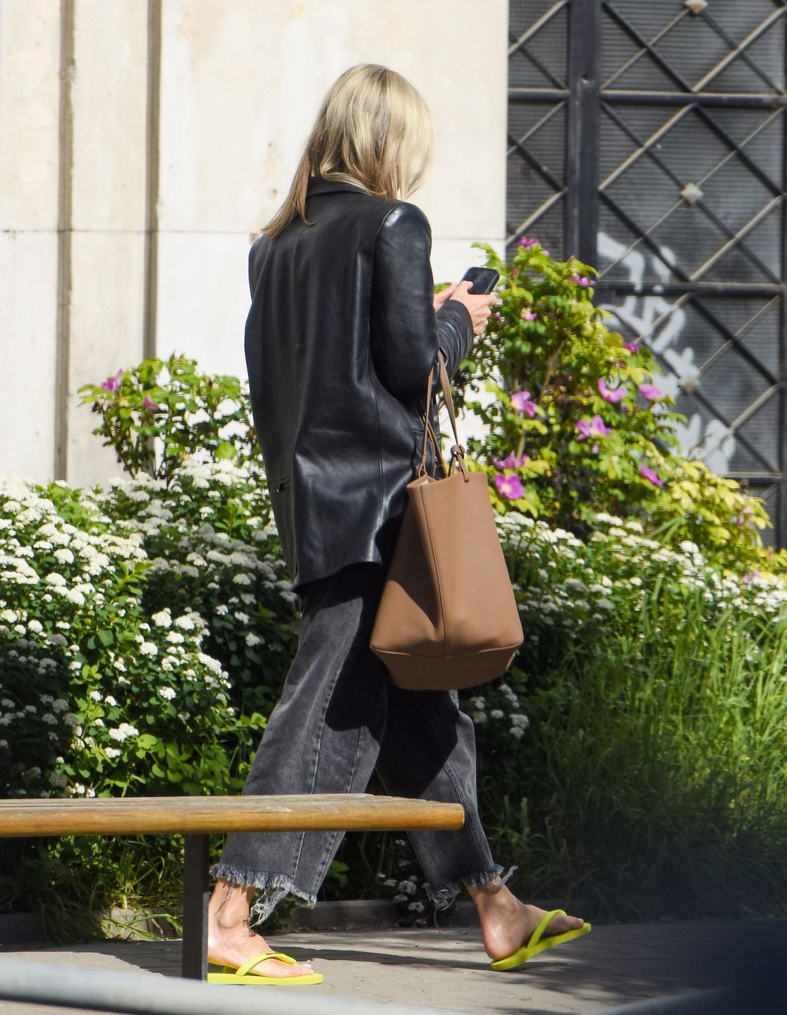 Agnieszka Woźniak-Starak na mieście