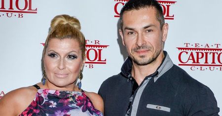 Katarzyna Skrzynecka zapewnia, że mąż kocha ją w każdym rozmiarze: "Gdyby pragnął mieć żonę XS-kę, toby sobie taką wybrał"