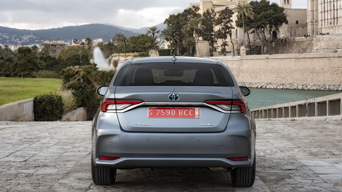 Toyota Corolla sedan