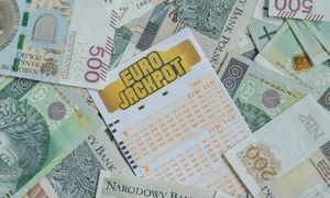 Wydali 12,50 zł. Trzej gracze z Polski dostaną takie przelewy