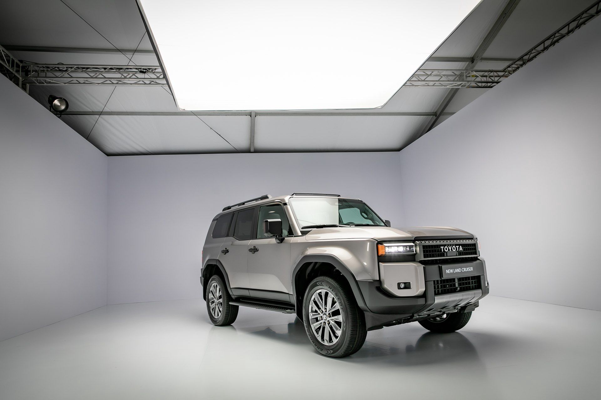 Toyota Land Cruiser 250