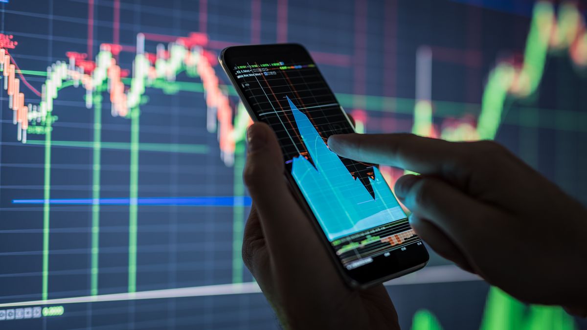 Zarządzanie zyskiem i stratą na giełdzie. Zapraszamy na webinar mBanku 