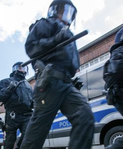 Czekały na autobus szkolny. Brutalny atak na uczennice na południu Niemiec