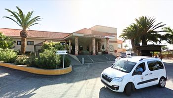 Okupują hotel na Teneryfie, sąd nakazał wyprowadzkę. "Ukradli wszystko"