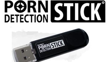 Ten pendrive wykryje nawet skasowaną pornografię 1