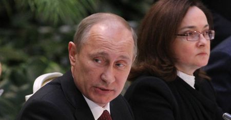 Bankowy "darknet" Putina. Rosja pilnie szuka obejścia SWIFT