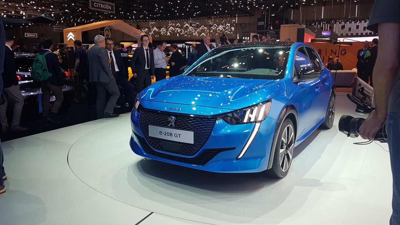 Tak, nowy Peugeot 208 na żywo też jest świetny