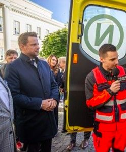 Warszawa. O zdrowie maluchów. Nowoczesny ambulans dla noworodków