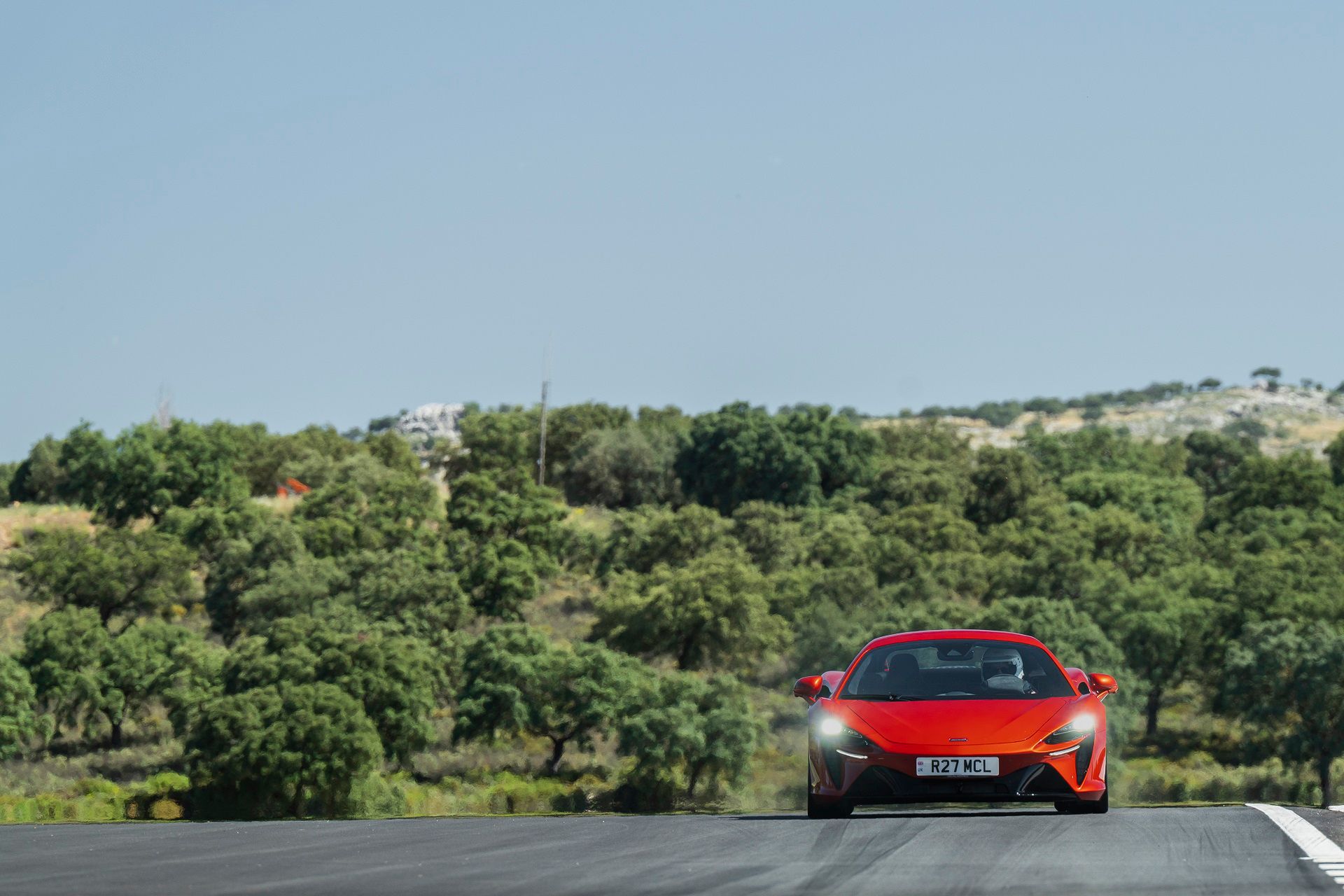 McLaren Artura (2022)