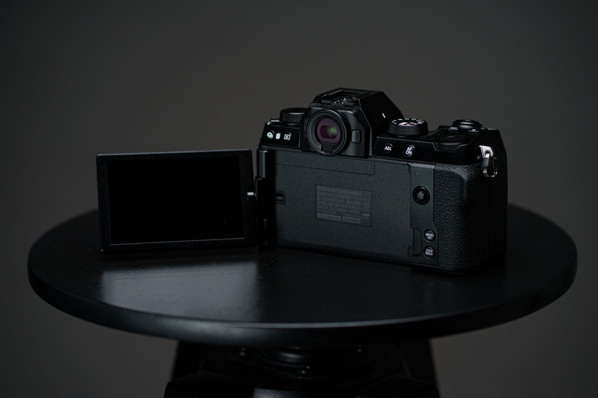 Fujifilm X-S10: Ergonomia, która pokazuje nowy kierunek firmy 12