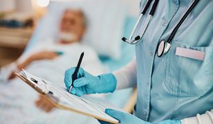 Zmiany dla pielęgniarek i położnych. Nowe przepisy z poślizgiem