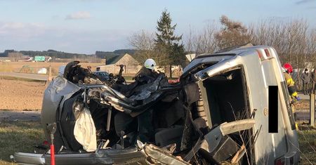 Dulkowszczyzna. Tragedia na drodze, zmarły dwie osoby