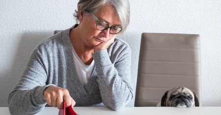 Koszmarne wieści dla seniorów. Tym osobom obniżą "trzynastkę"