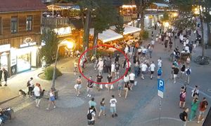 Ujęcie z Krupówek. Była godz. 20:45. Sami zobaczcie