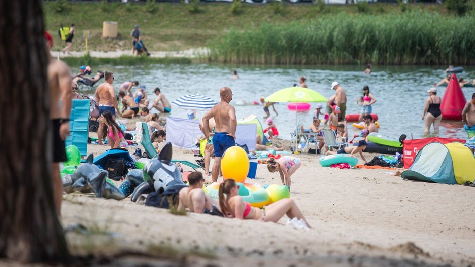 Pogoda zachęca do odpoczynku nad wodą. Sprawdź listę bezpiecznych kąpielisk w Małopolsce