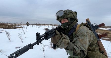 Nowe doniesienia. "Rosja nie wycofa wojsk z Białorusi"