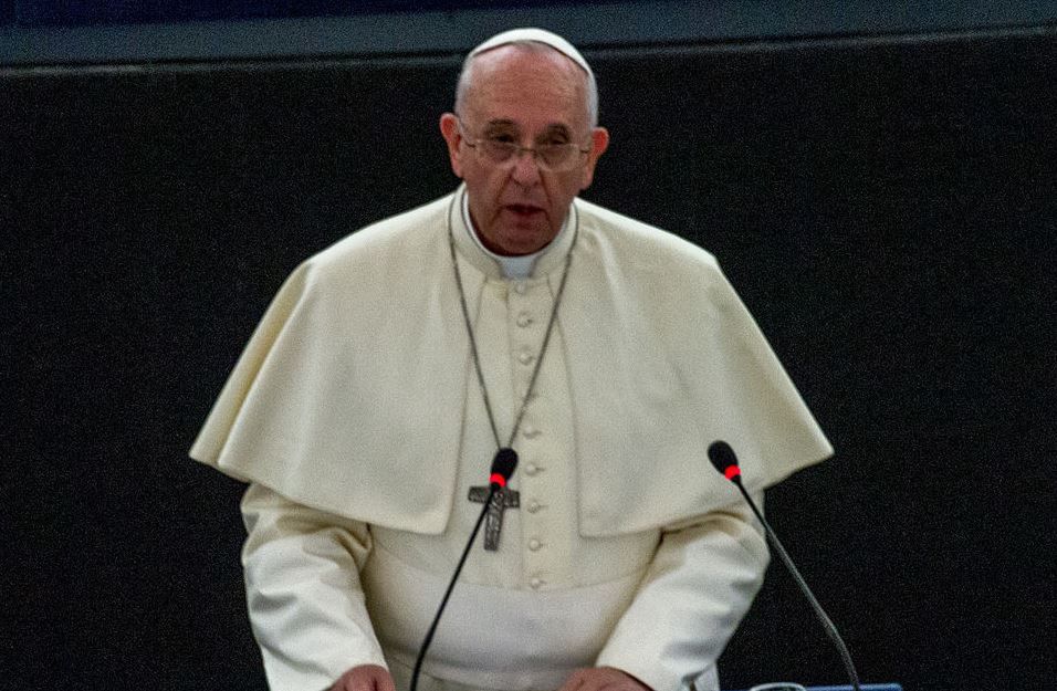 Papież Franciszek spotkał się z szyickim ajatollahem. "Historyczny moment"