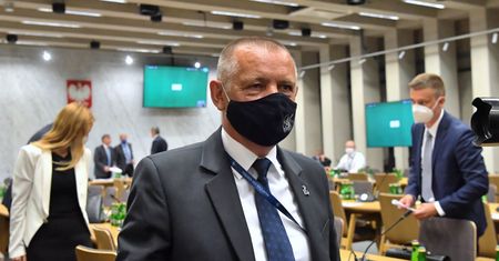 Sejm. Marian Banaś przegrywa na komisji
