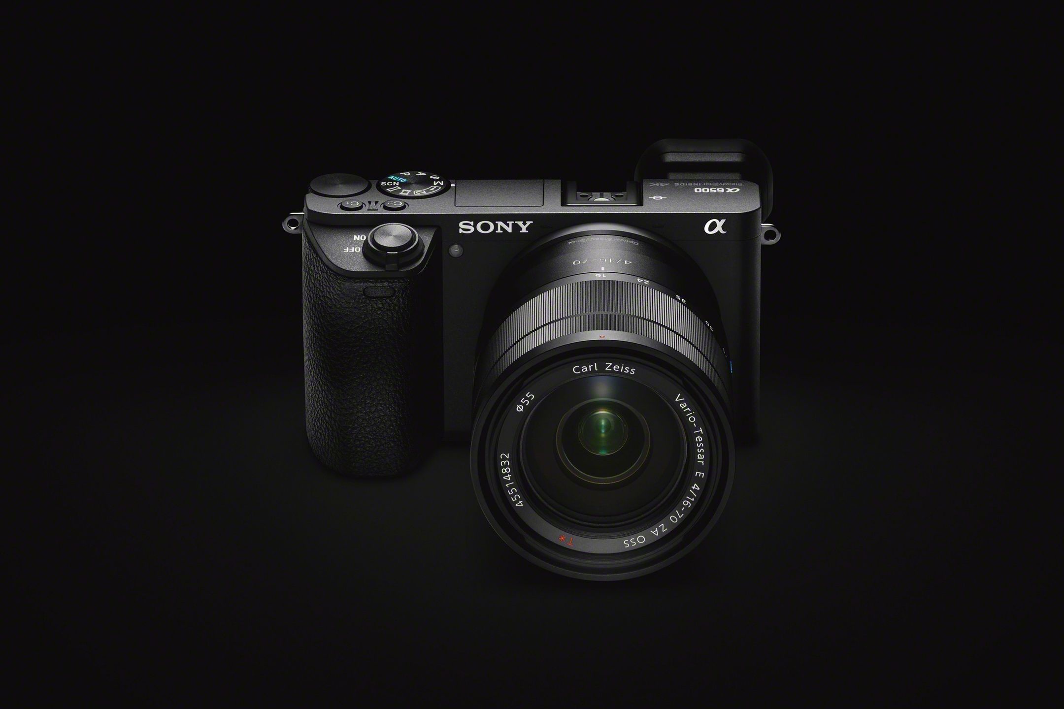Sony A6500 - flagowy bezlusterkowiec APS-C ze zmianami, na które czekaliśmy 1