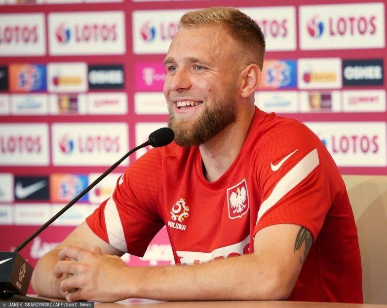 Tymoteusz Puchacz zabiegał o względy Julii Wieniawy. Ta pozostała odporna na jego zaloty