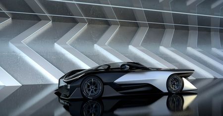 Faraday Future FFZERO1 - elektryczny hipersamochód z tysiącem koni mechanicznych