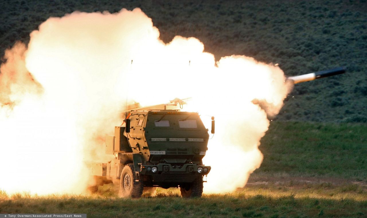 System rakietowy HIMARS zniszczył rosyjksi transport wojskowy 