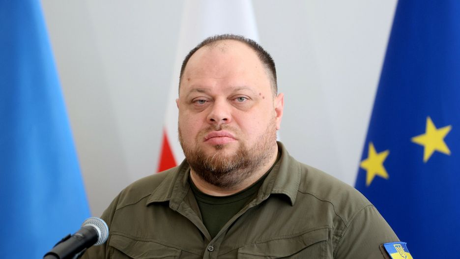 Ukraina wyrzuca czterech polityków z parlamentu