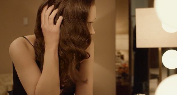 Kariera sławnej aktorki porównana do zniszczonych włosów w reklamie L'Oreal? (wideo)