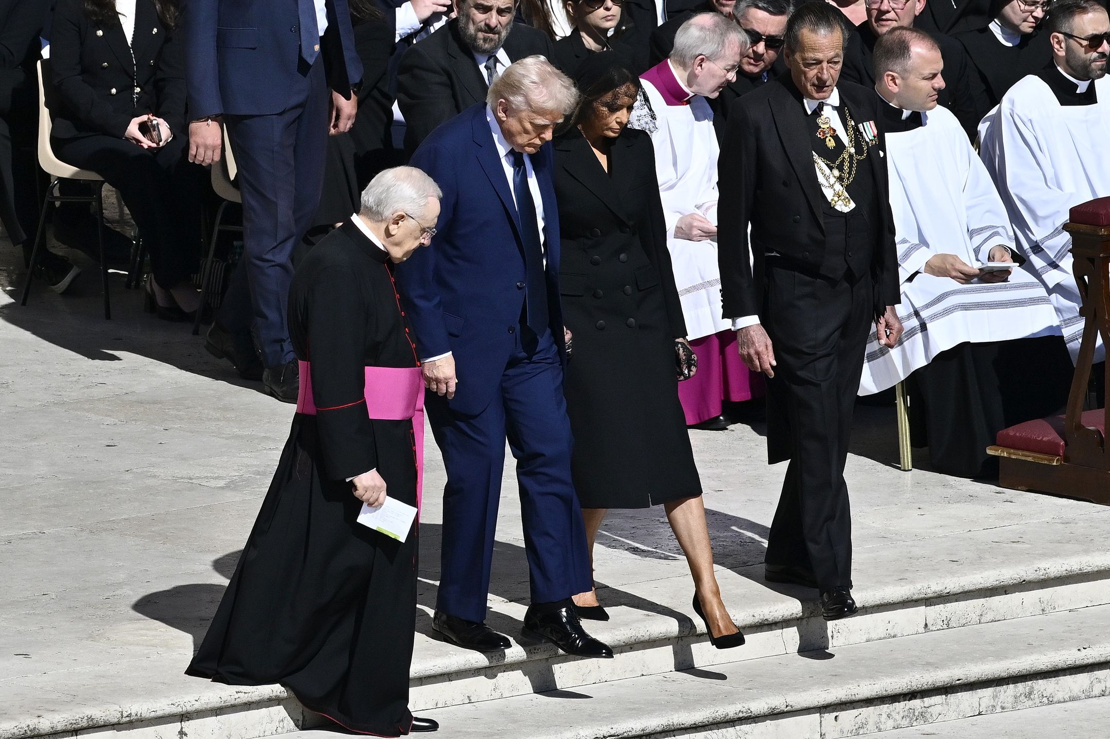 Melania Trump i Donald Trump na pogrzebie papieża Franciszka
