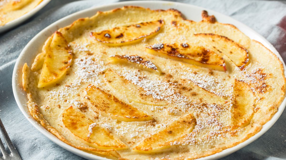 Puszyste naleśniki z jabłkami z Łotwy