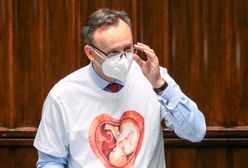 Prof. Horban łapał się za głowę. Rzecznik Praw Dziecka stwierdził, że szczepienia to eksperyment