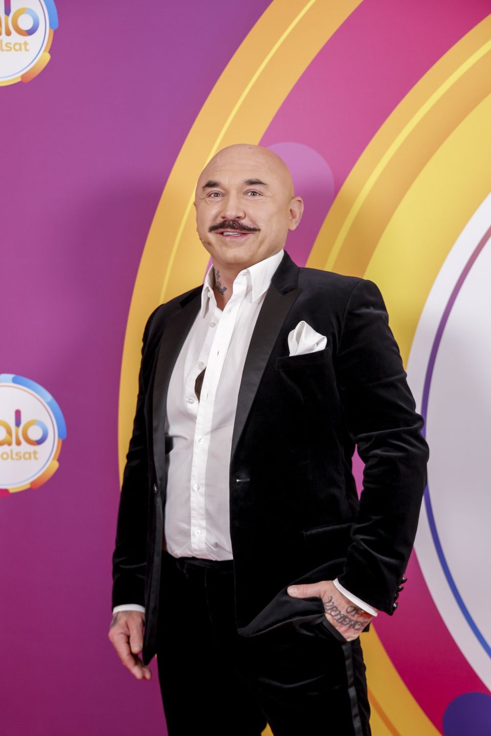 Patryk Vega