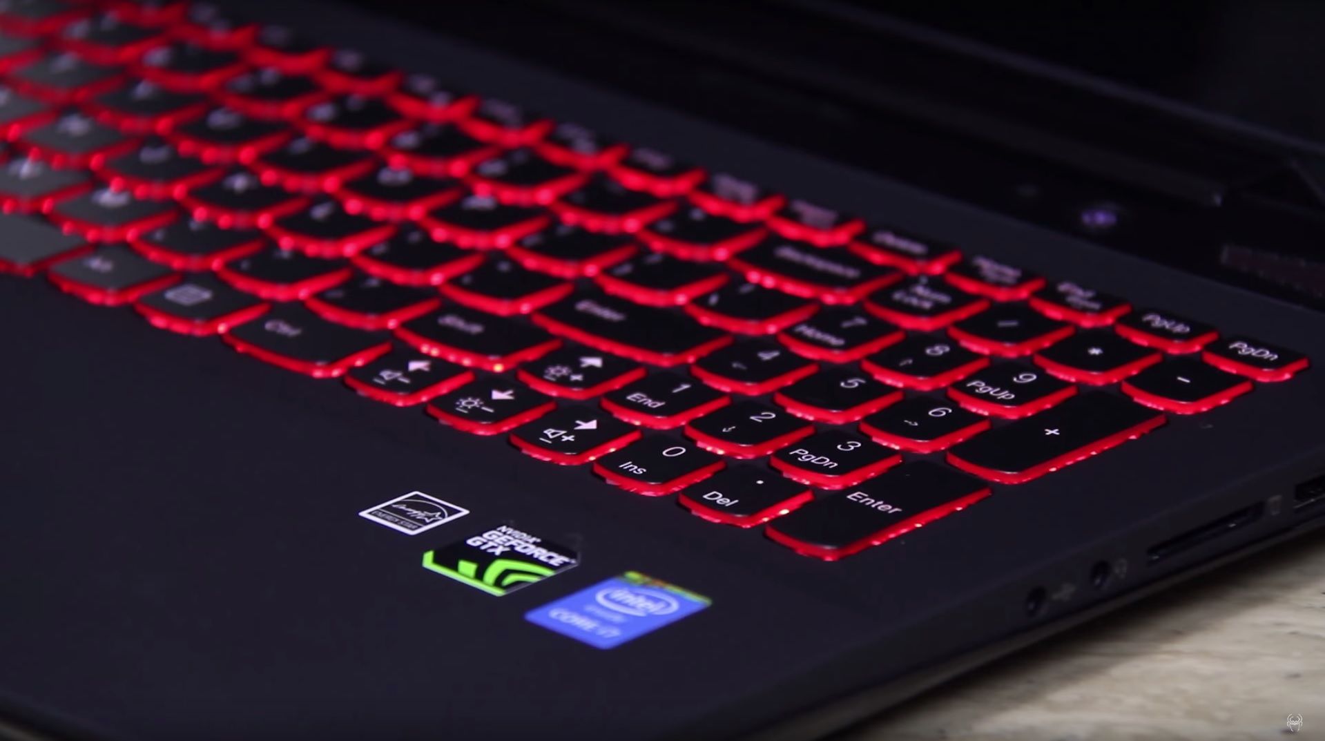 Lenovo Y50 - najlepszy wybór dla studenta-gracza 5