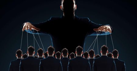 Psychomanipulacja - czym jest i jakie przybiera formy?